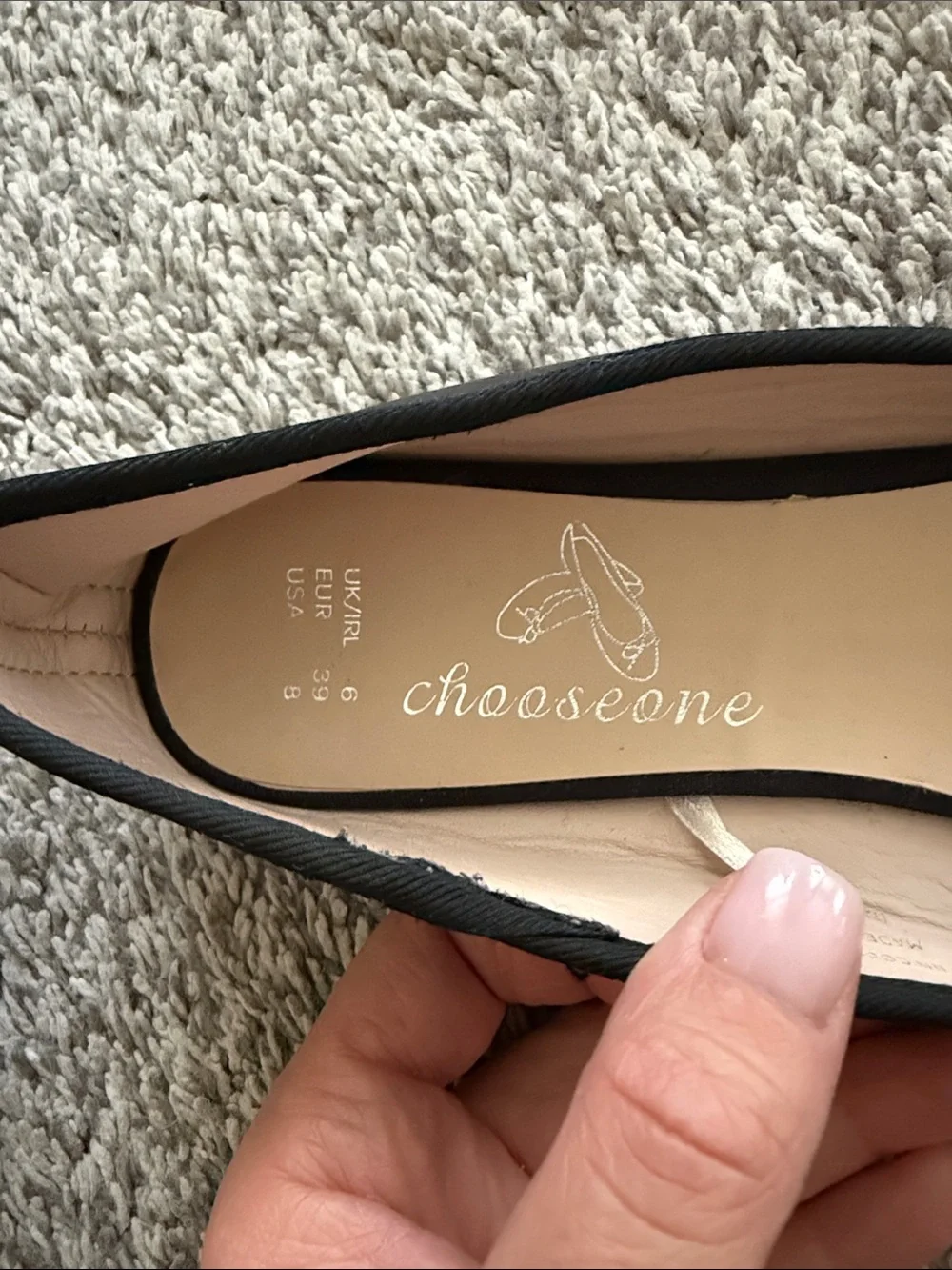 Black Women's Ballet Flats with Gold-Tip Bow